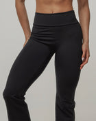 LEGGING FEMININA FLARE RUSH - Loja Oficial Under Labz