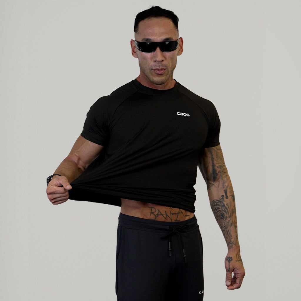 CAMISETA MASCULINA RAGLAN CAOS